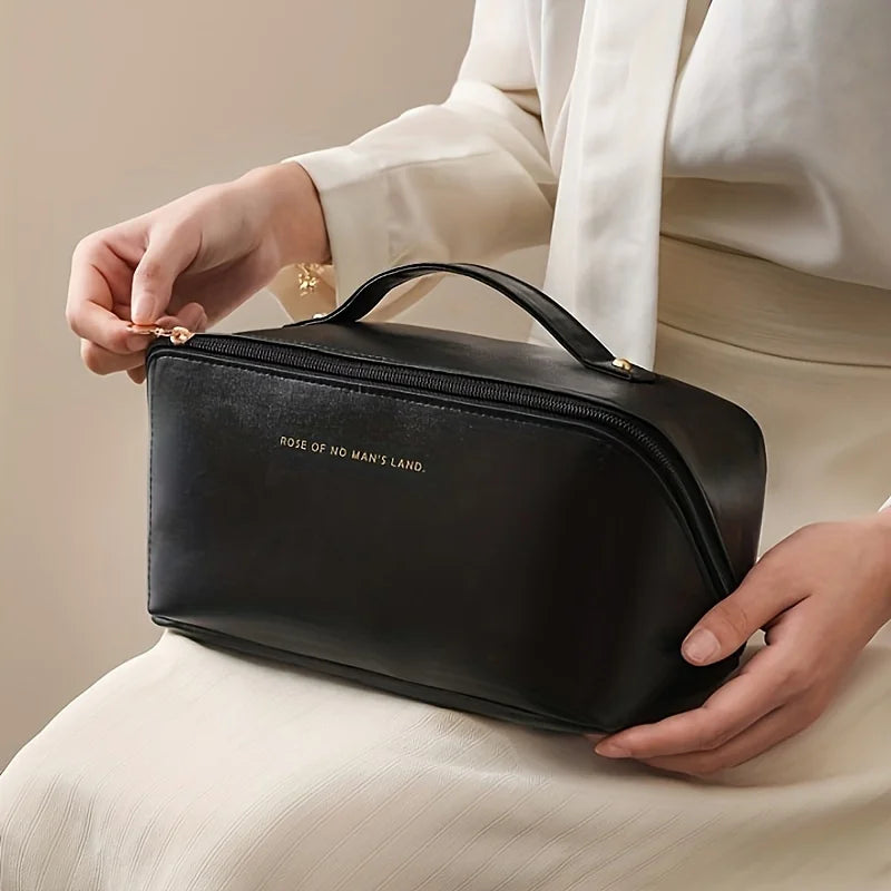 Pochette de maquillage en cuir étanche