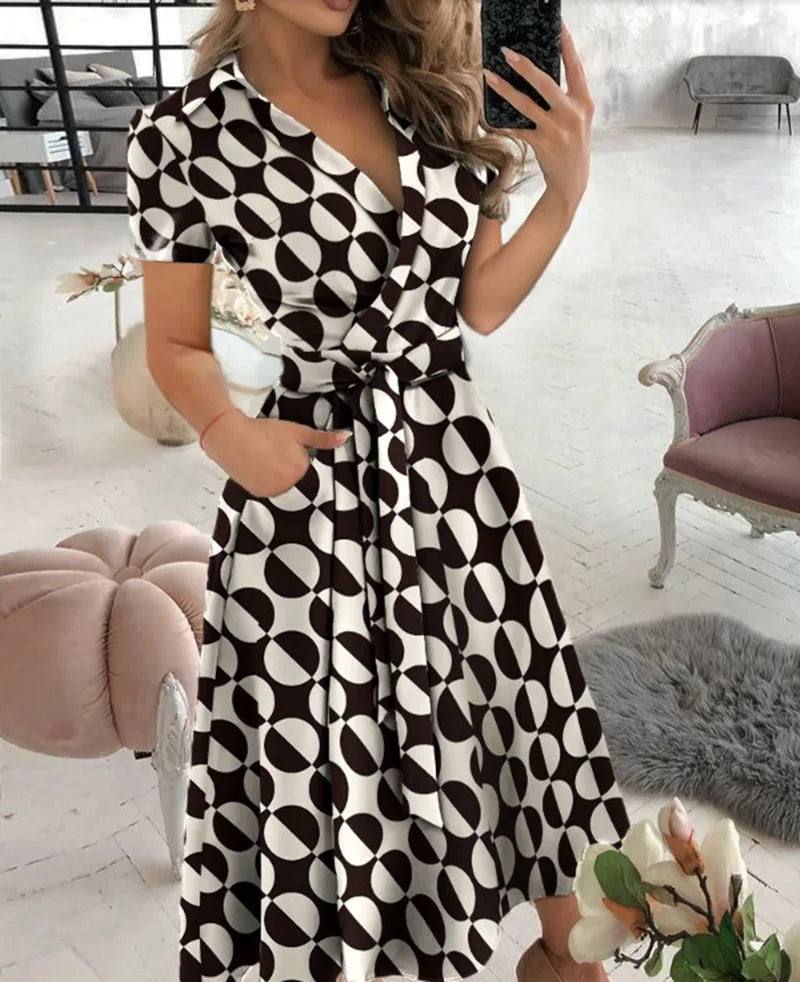Robe Chemise Maxi "Elysée" – Imprimé Géométrique & Ceinture Ajustable